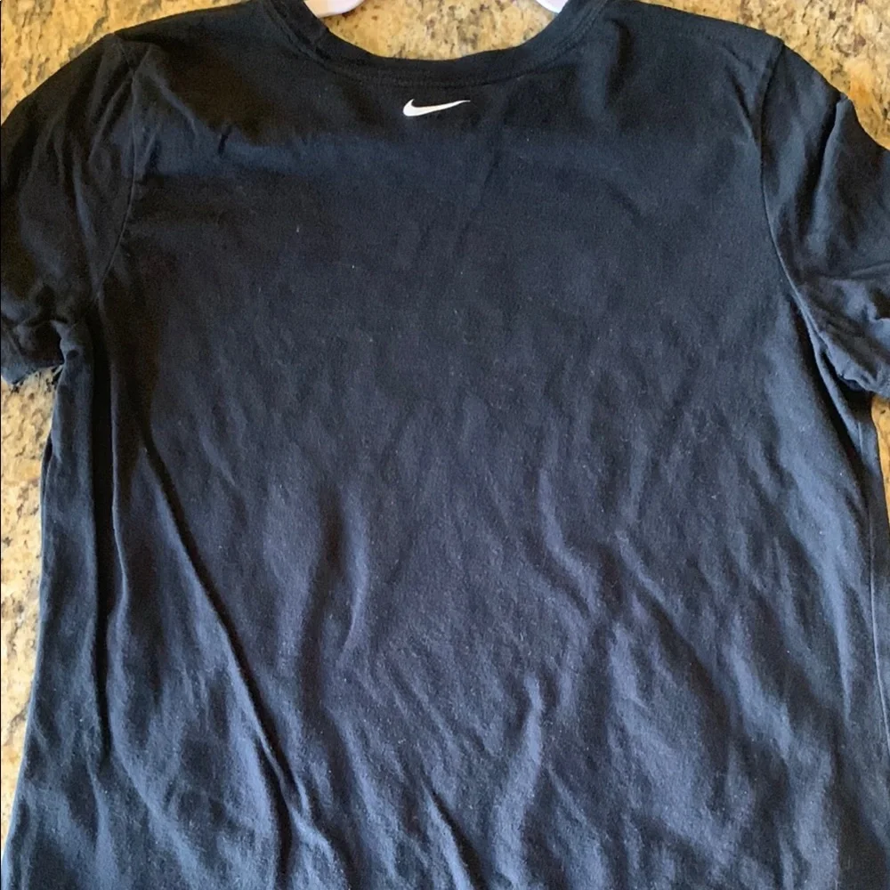 Nike Black Volleyball T-Shirt - Picture 4 of 4